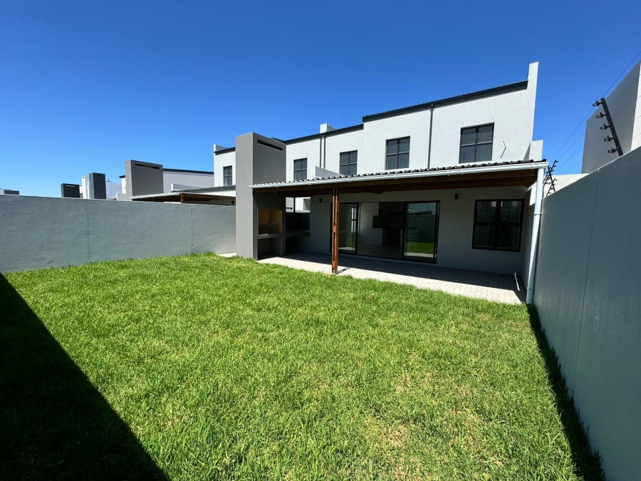 4 Bedroom Property for Sale in Sandown Western Cape